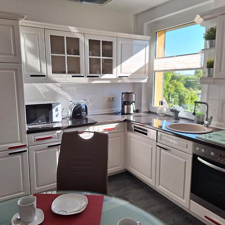 Schoene Maisonettewohnung In Der Barlachstadt 居斯特罗 外观 照片
